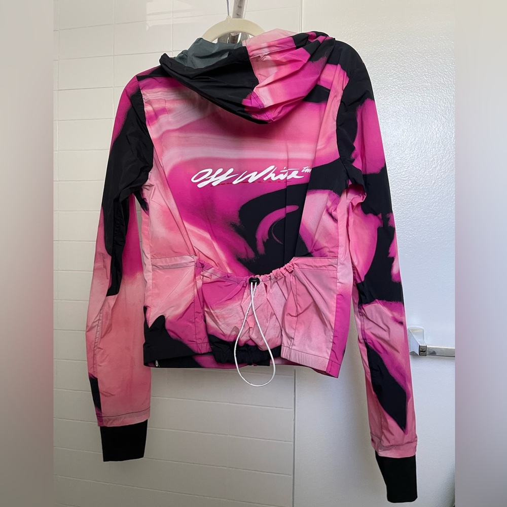 Off-White Pink and Black Abstract Rain Jacket - Picture 4 of 8